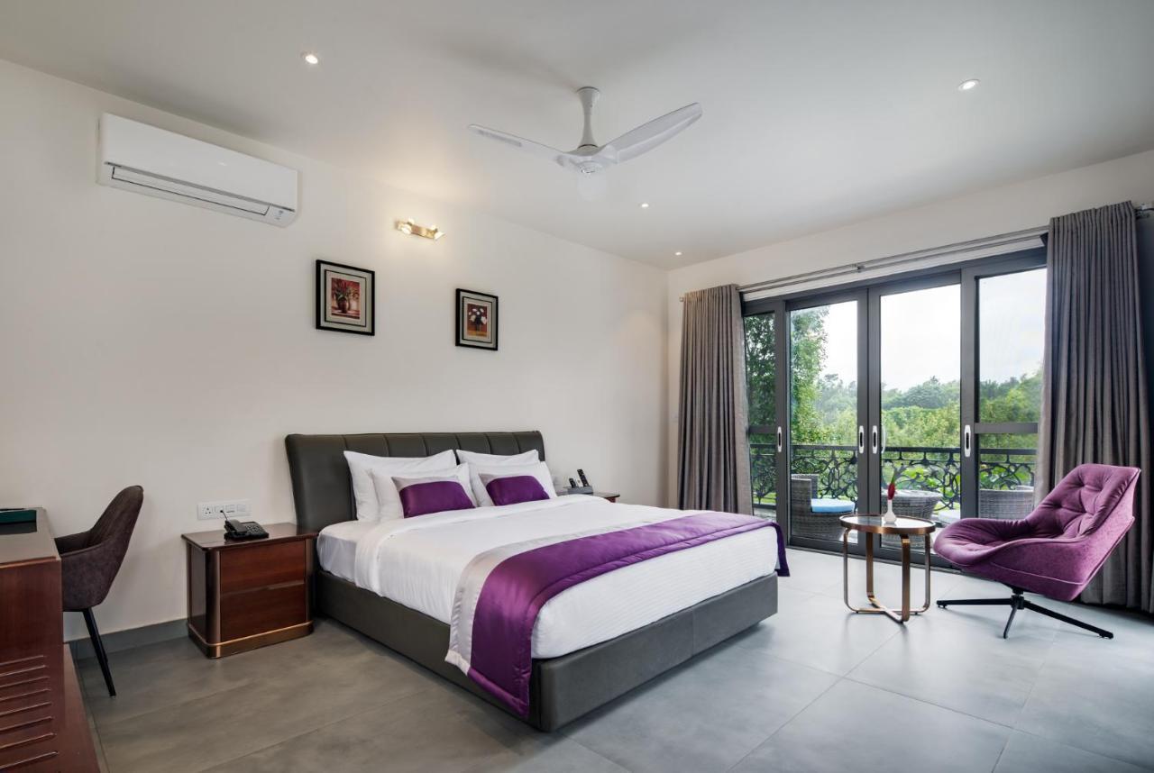 Vismita County Hotel Chikmagalur Ngoại thất bức ảnh