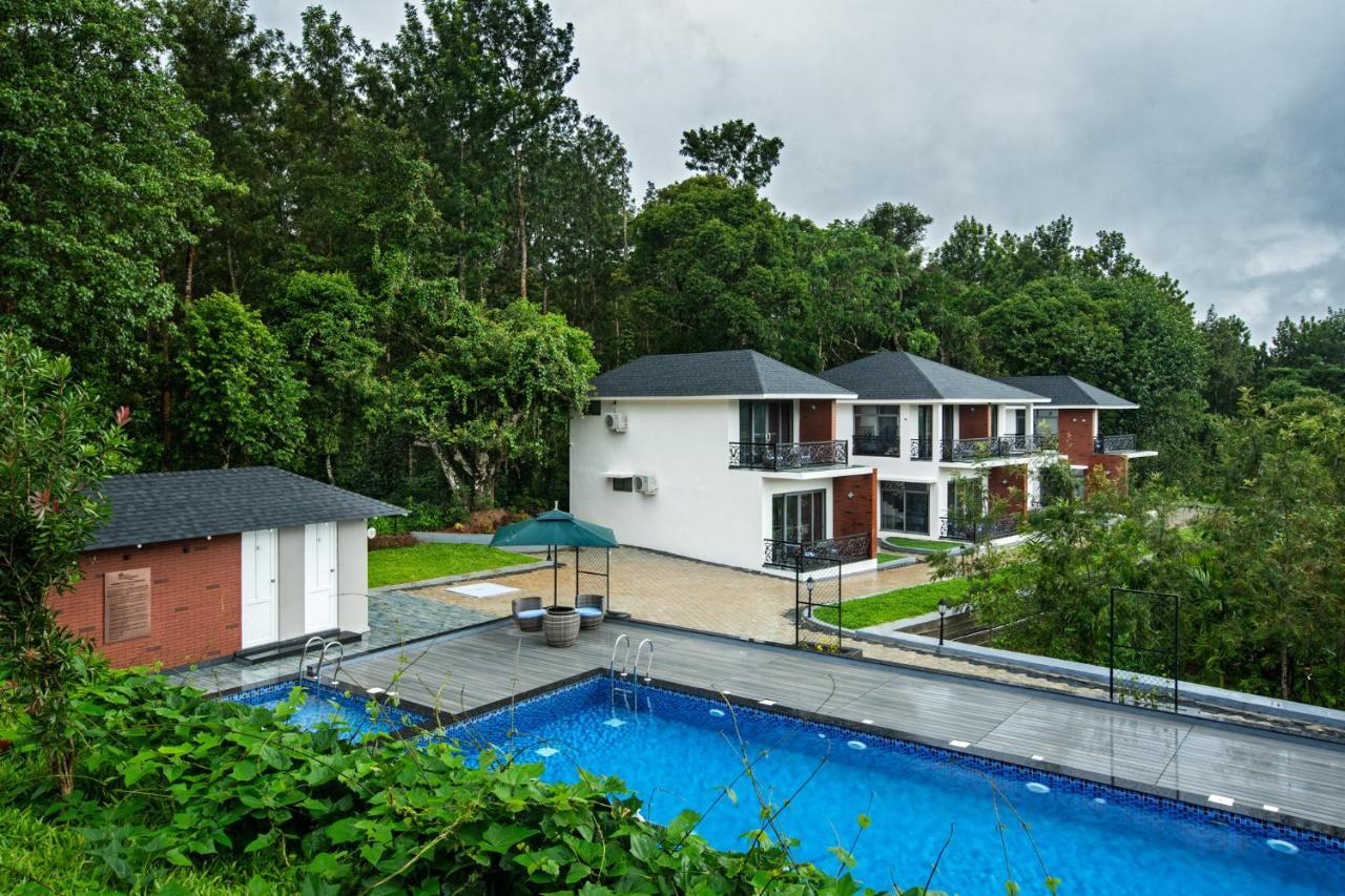 Vismita County Hotel Chikmagalur Ngoại thất bức ảnh